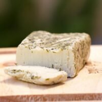 Queso saborizado orgánico sabor ciboulette (precio por 100 gramos)
